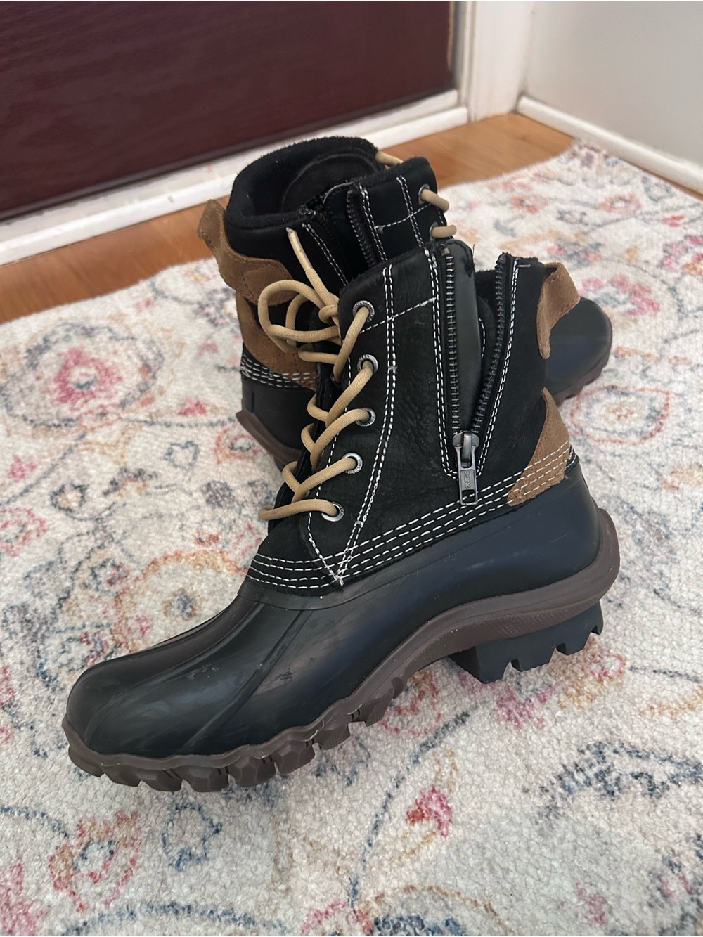 WOLVERINE Women's Torrent Waterproof Duck Boot size 7.5